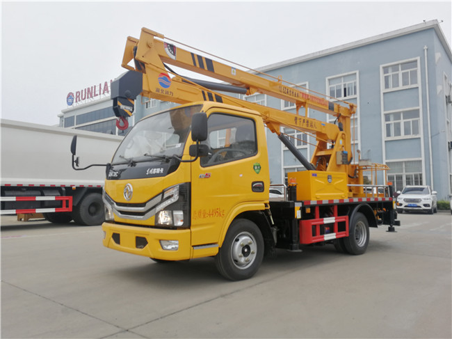 國六東風13.5米曲臂高空作業車-藍牌高空作業車